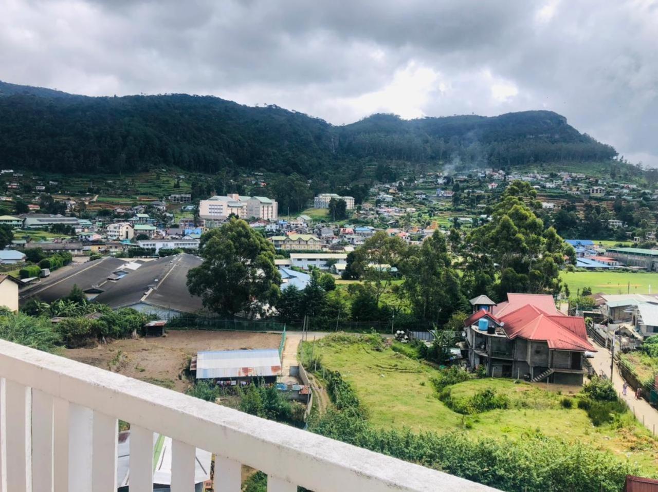 Hikers Inn Nuwara Eliya Eksteriør bilde